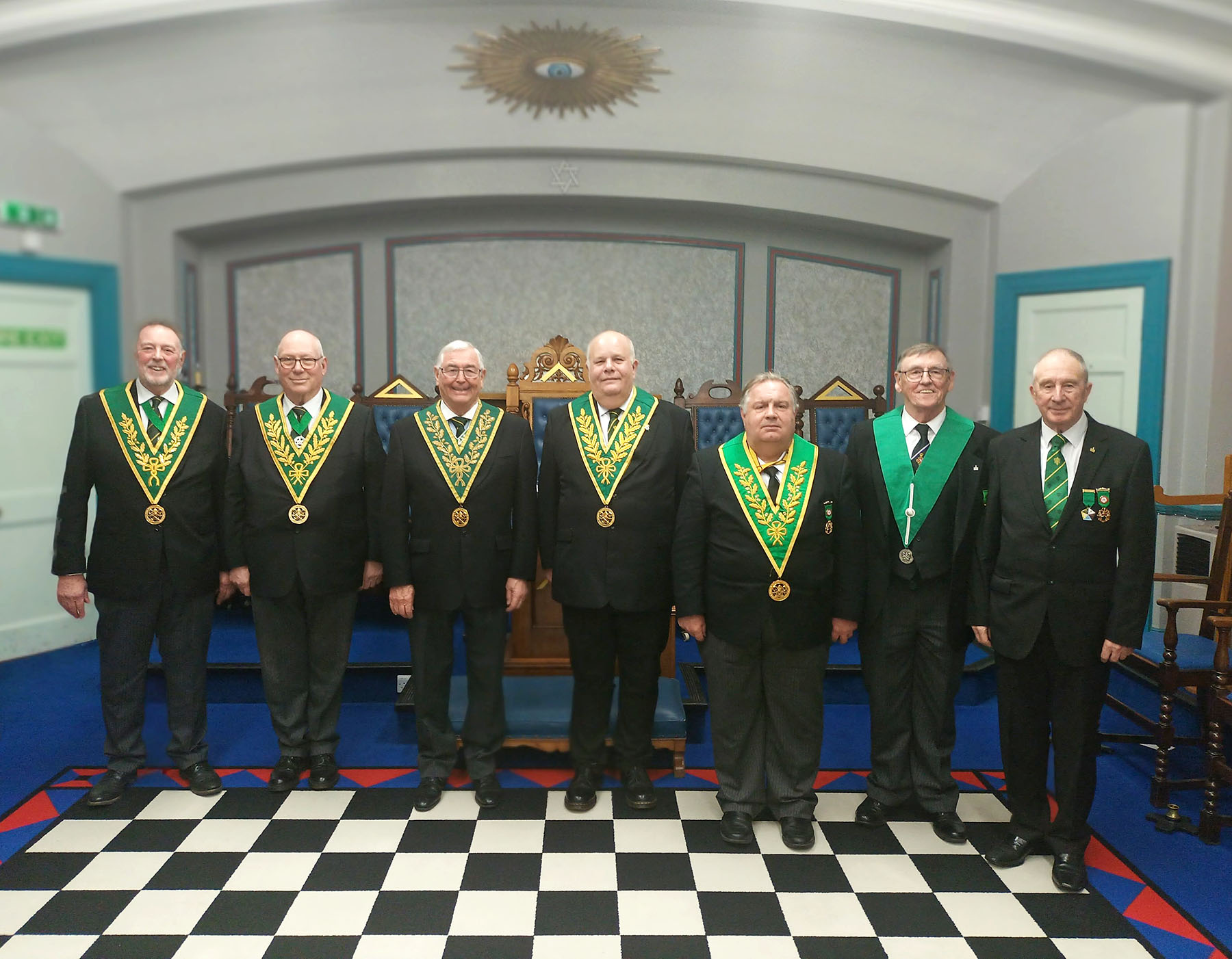 The Vistirs and Guests with W. Bro. Phil Clare the Worshiful Master of the Hartley Council
