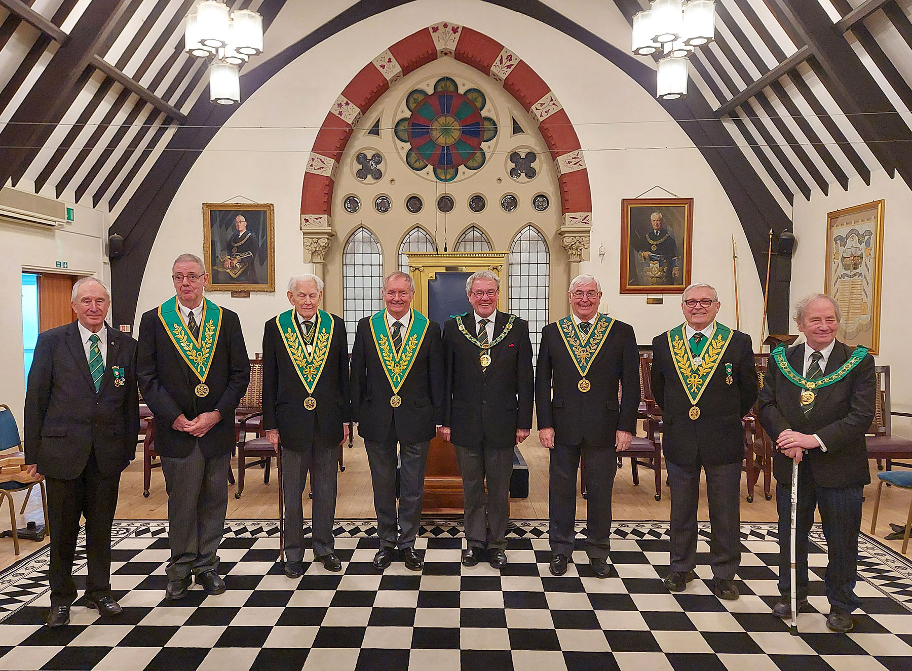 The contingent from Kent. R.W.Bros Brian Ward (D.G.P.) Clive Manuel (P.D.G.M.) Noel Grout, W.Bros Geoff Whale Dep D.G.P.), Derek Wilkins, Roy Skelton, Tony Maslin and Bro. Peter Hayler