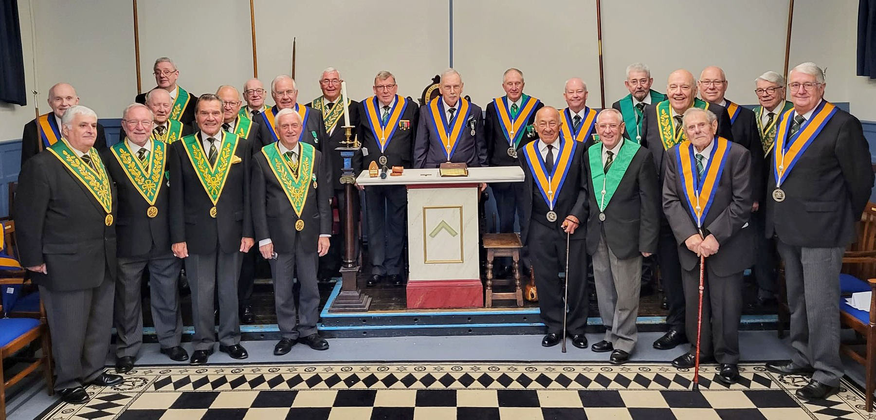The Brethren of Paddock Wood Council with their visitors