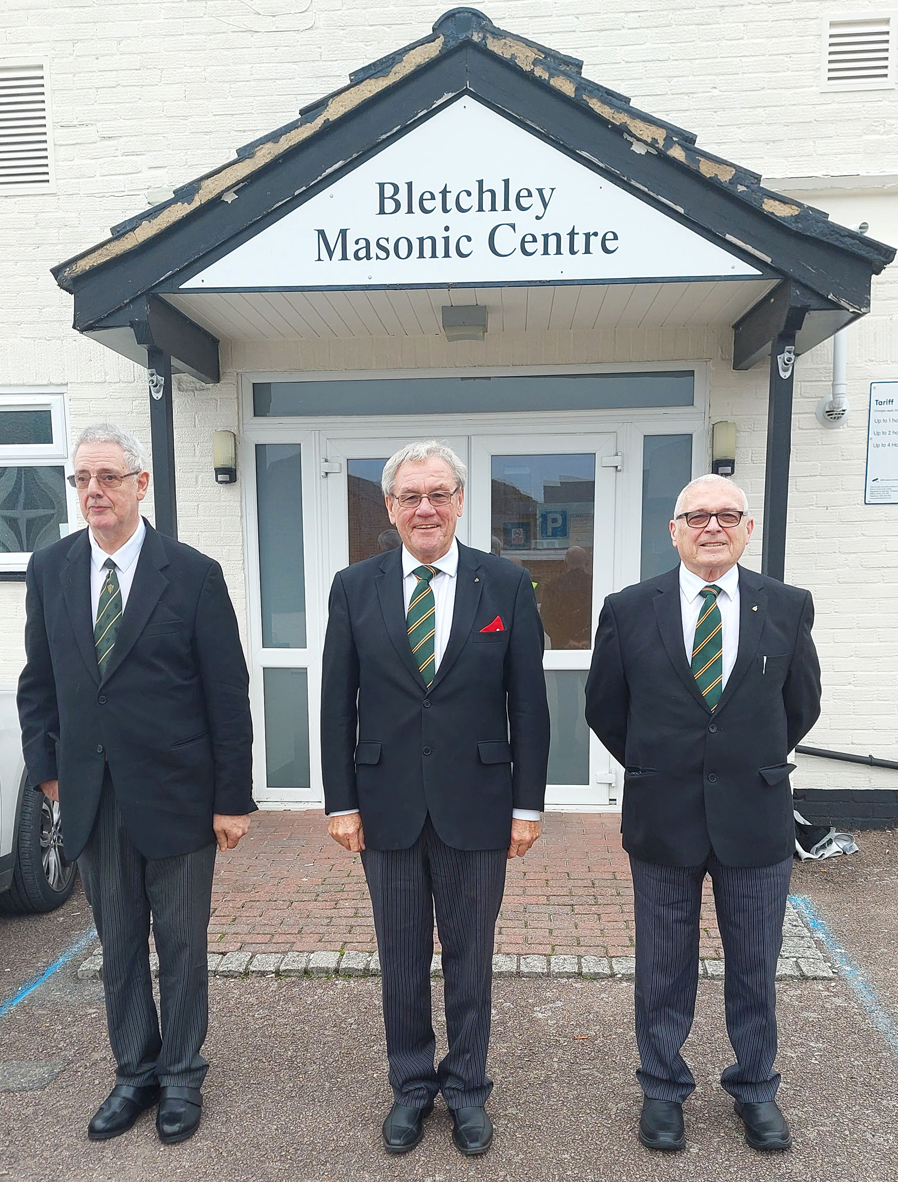 The first of the Kent contigent to arrive, Maslin, Ward and Wilkins