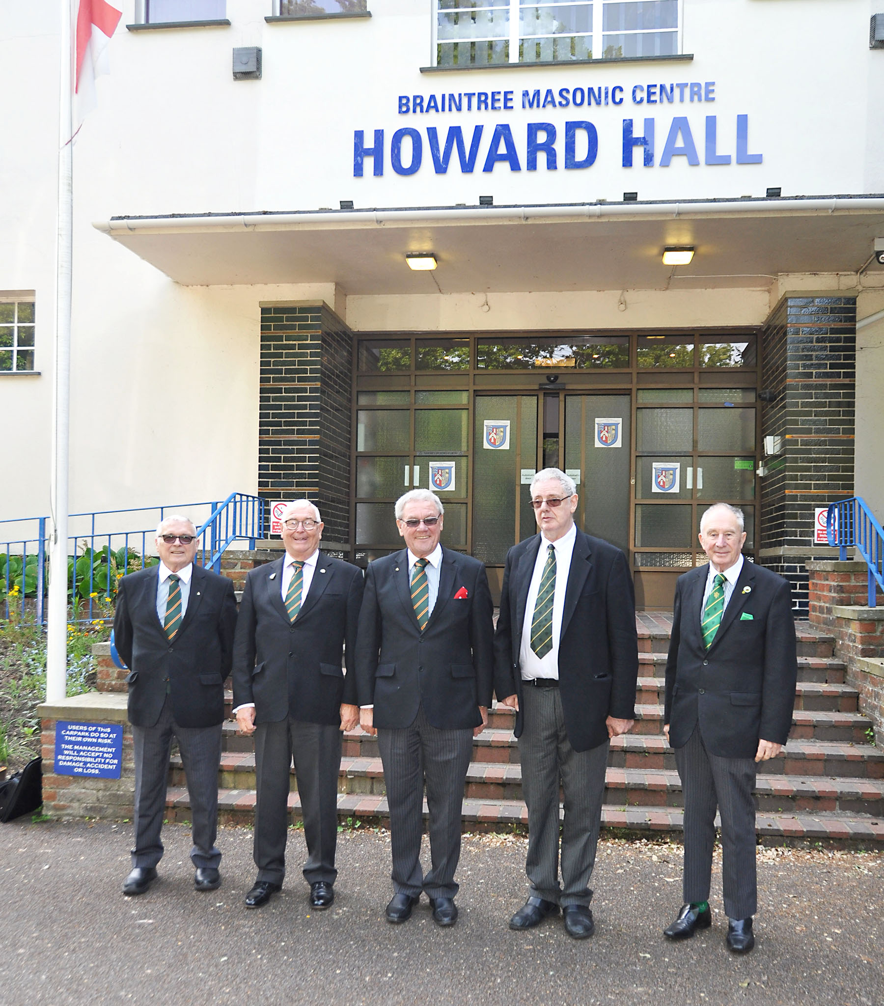 The Kent contingent have arrived in Essex